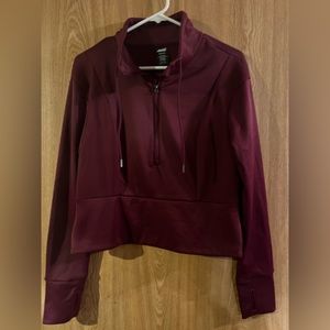 Avia maroon women’s half zip sweatshirt. Sz M